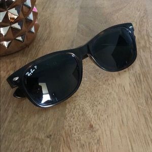 EUC Polarized Ray Ban New Wayfarer